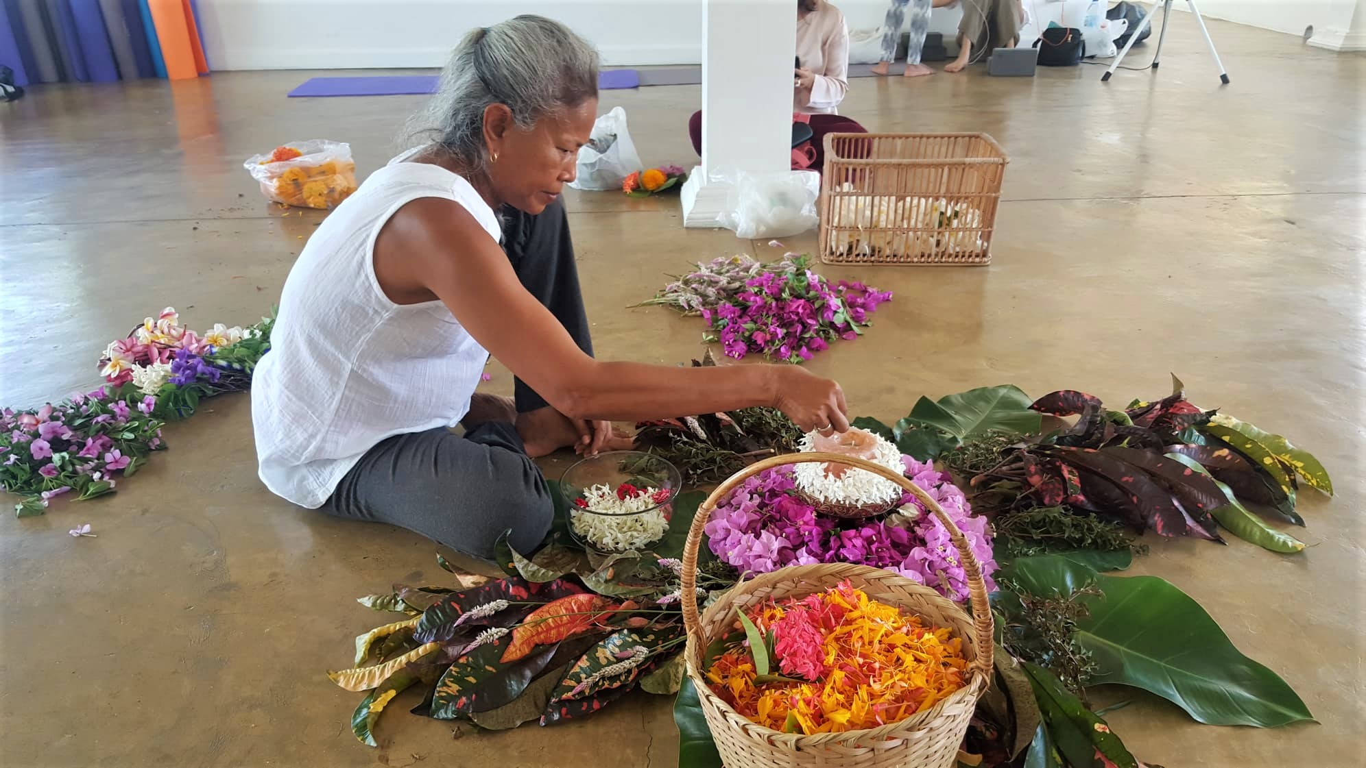 FlowerMandala2.jpg