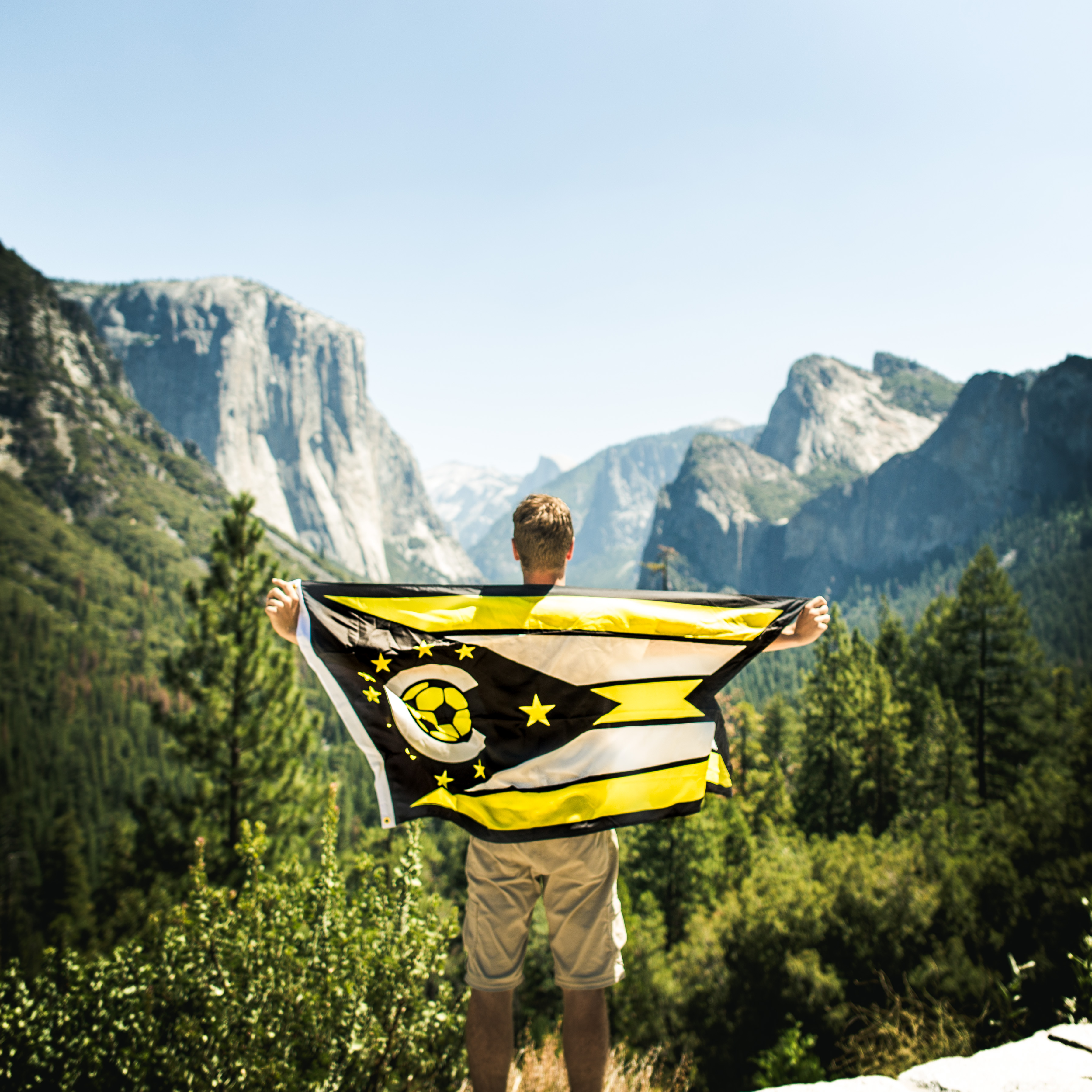 crew flag.jpg