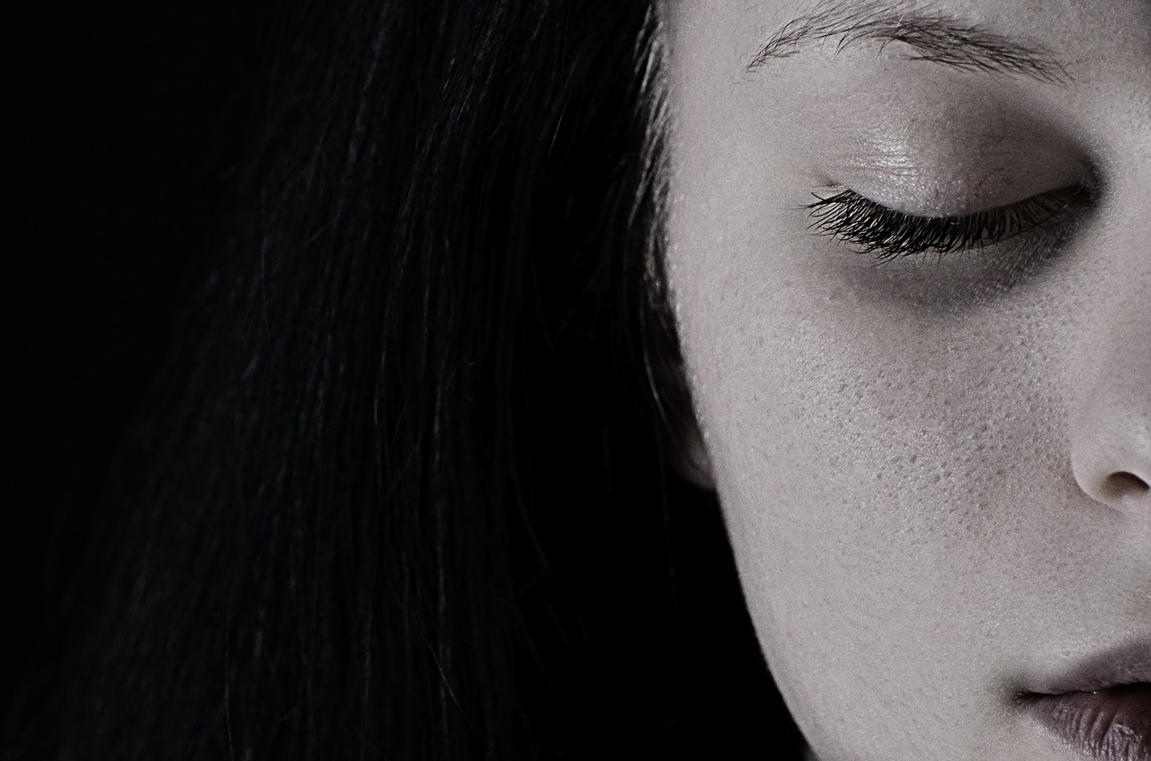 girl1098612_1280.jpg