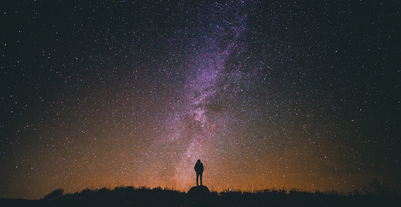 starrynight1149815_1280.jpg