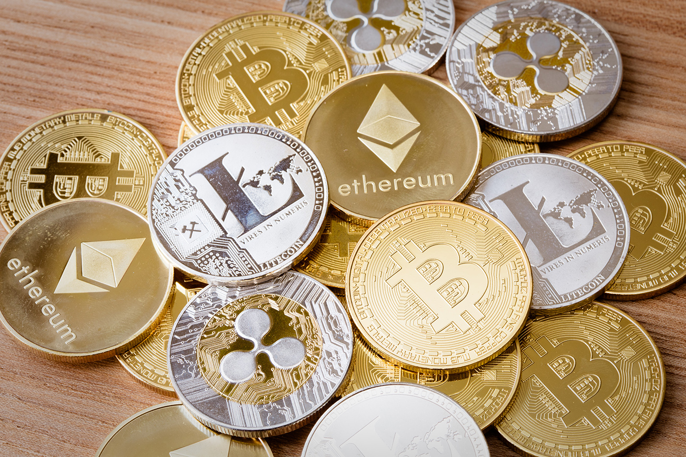cryptocurrencycoinsEBJ8QYN.jpg