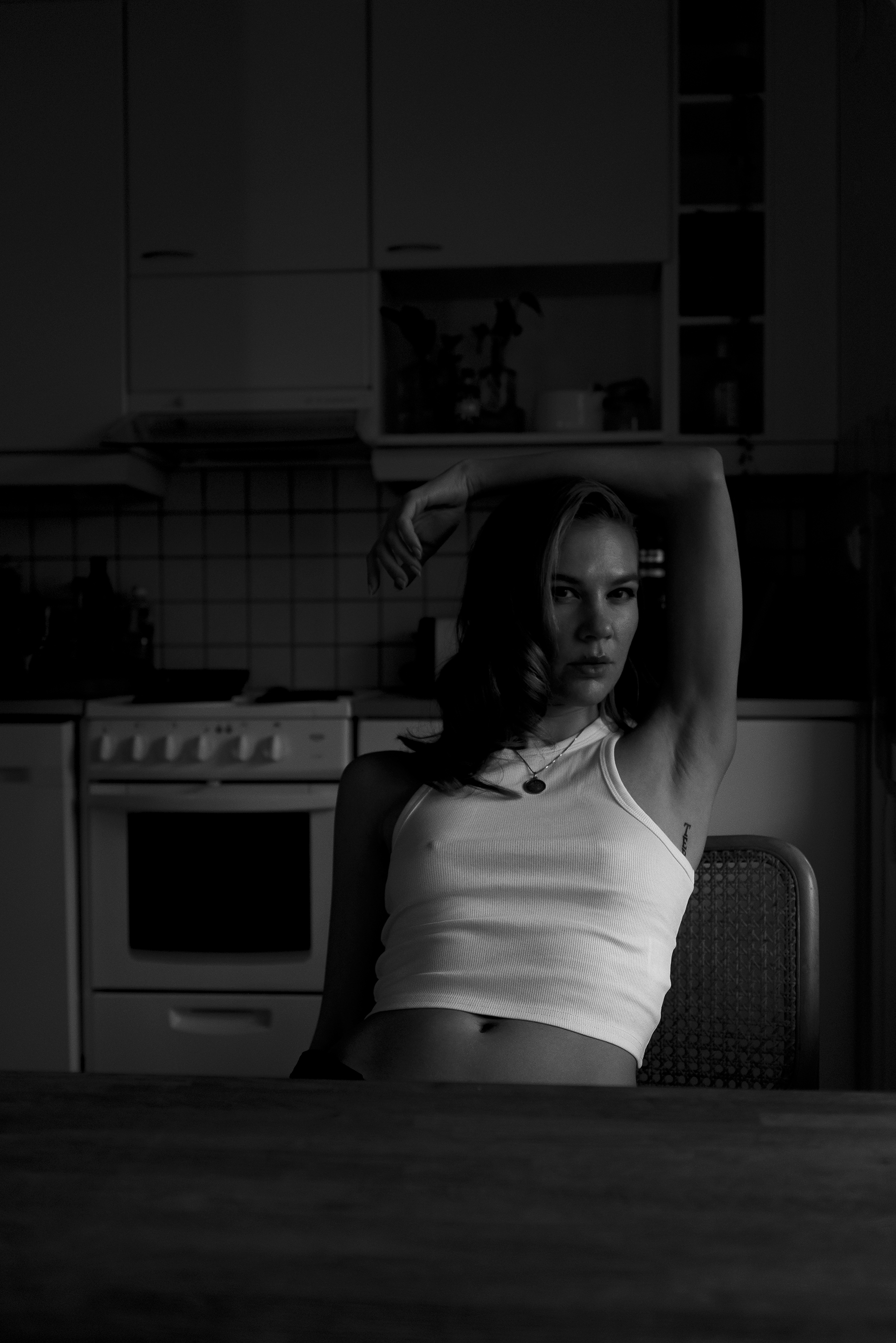 pose2.jpg
