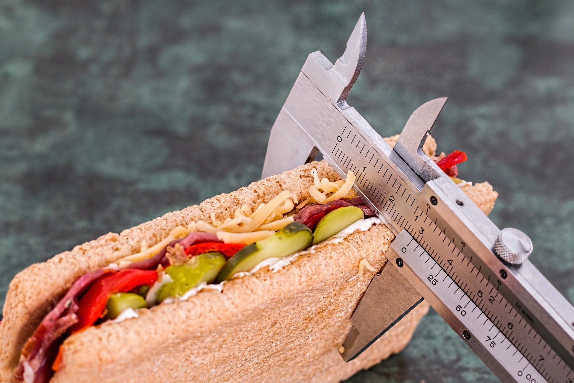 diet695723_1920.jpg