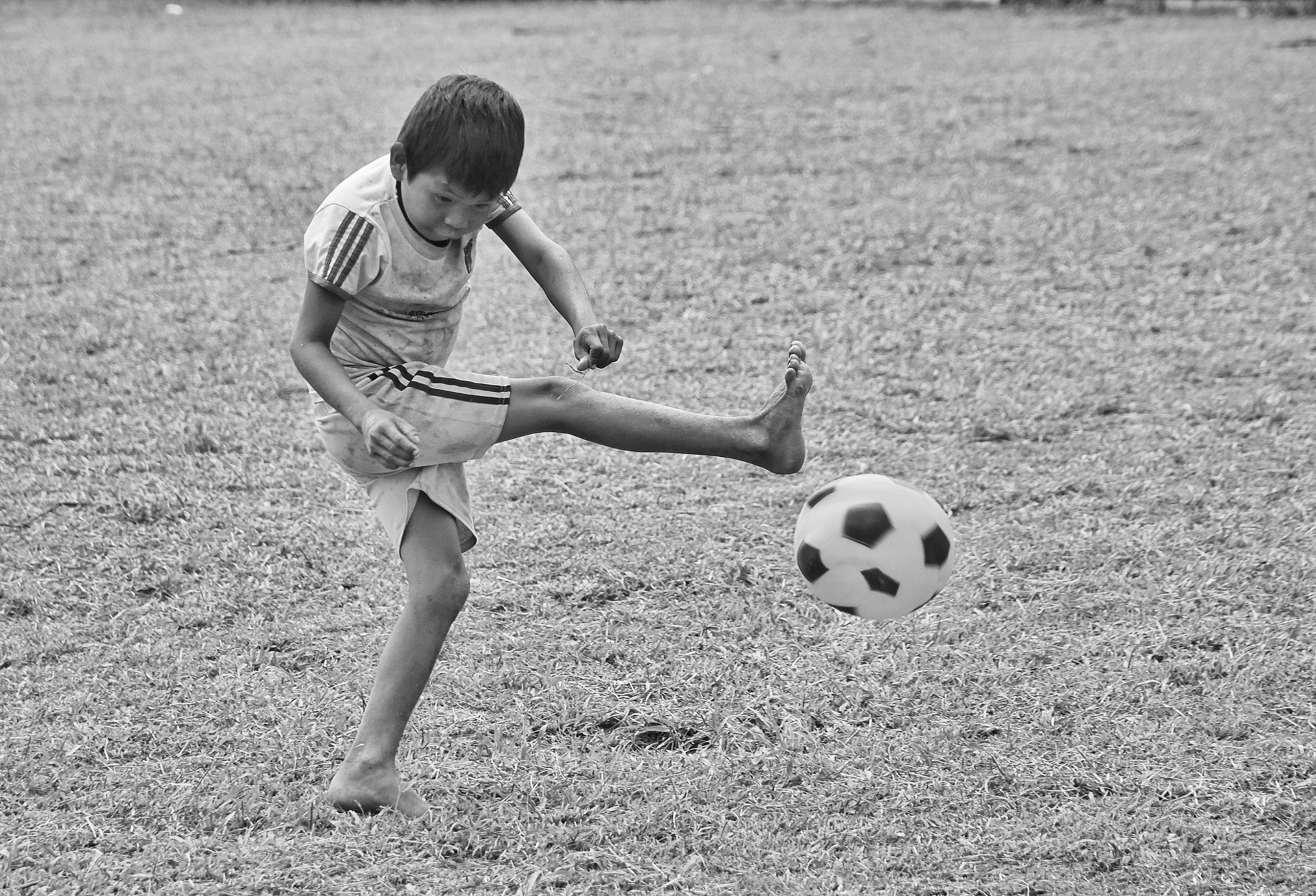#337 Jungle Soccer | 丛林足球 + 孩童照集合 Neoxian City Photo Challenge