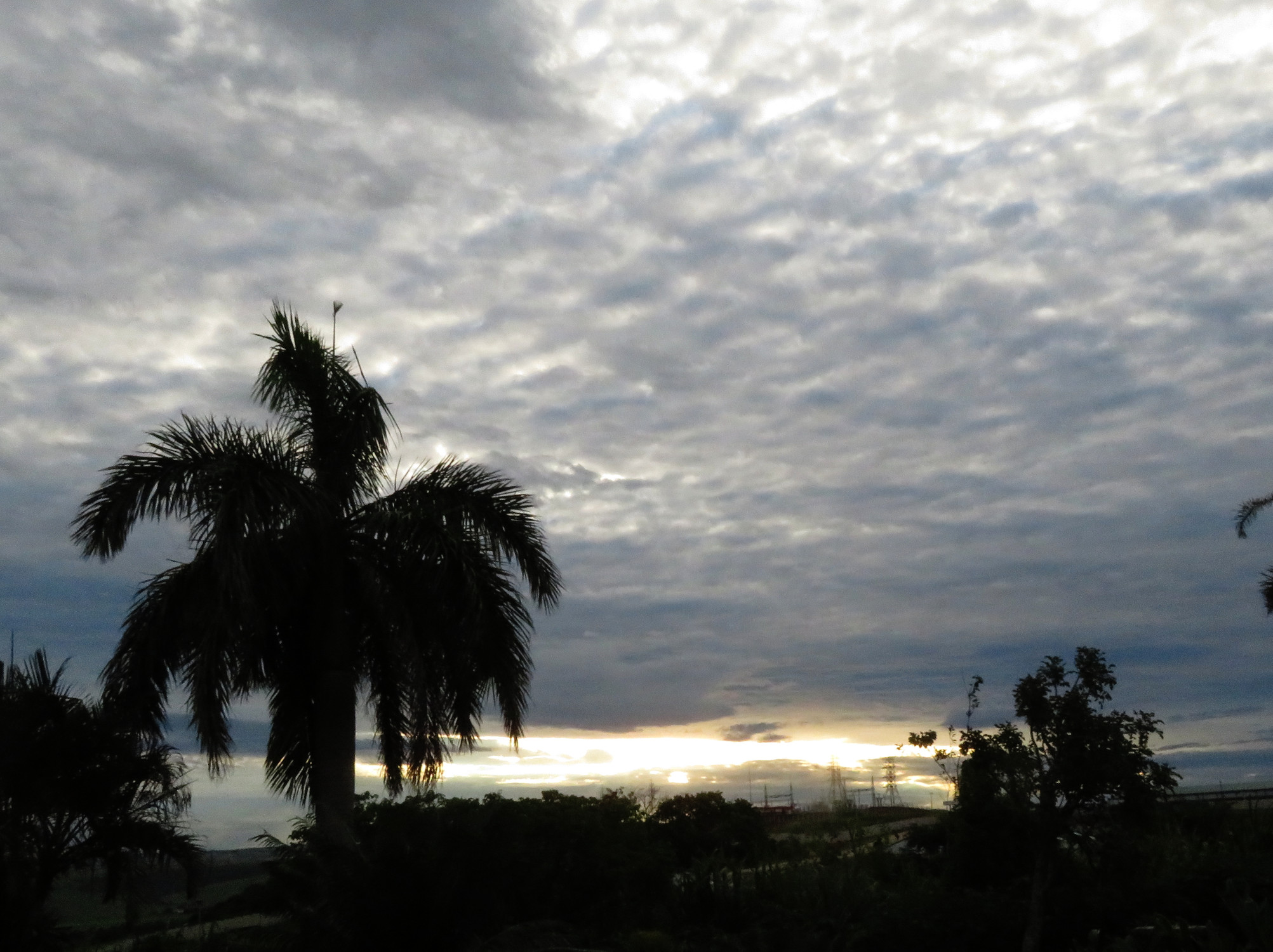 6133Clouds.JPG