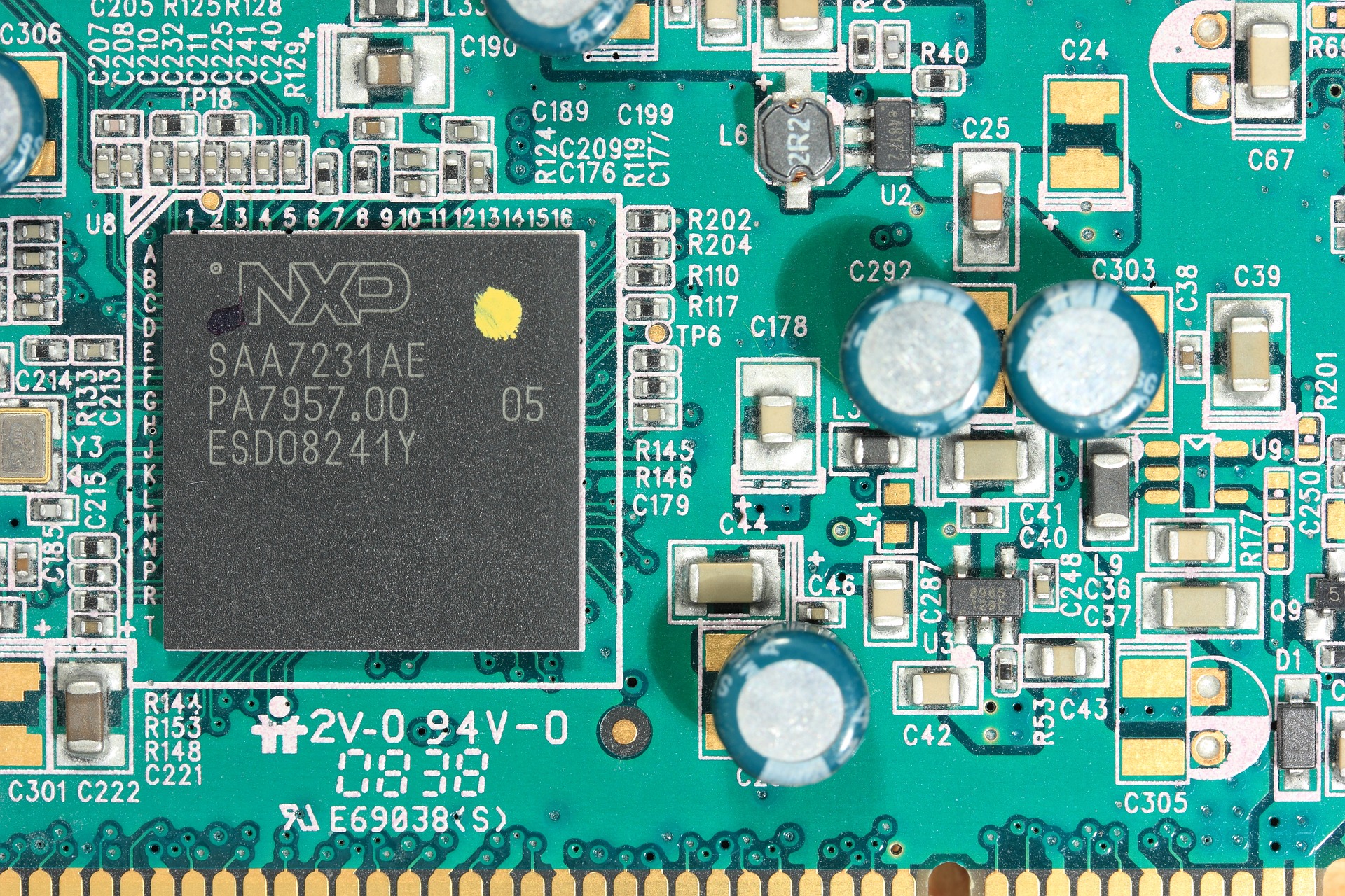 cpu3262915_1920.jpg