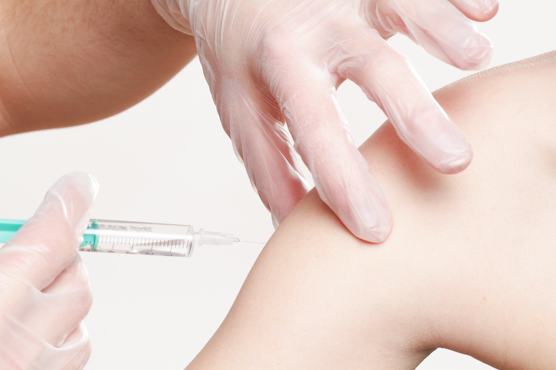 vaccination2722937_1920.jpg