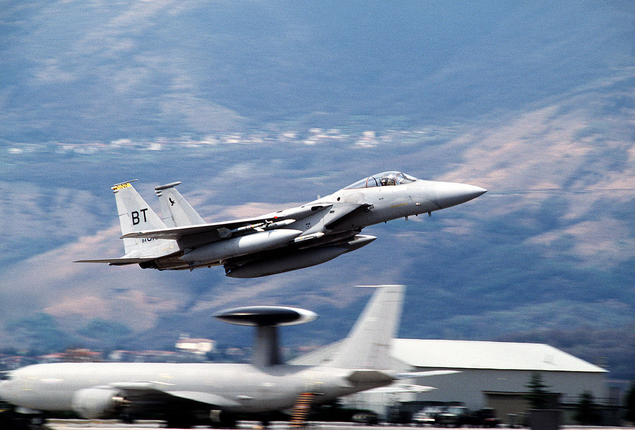 1280pxDeny_Flight_F15.jpg