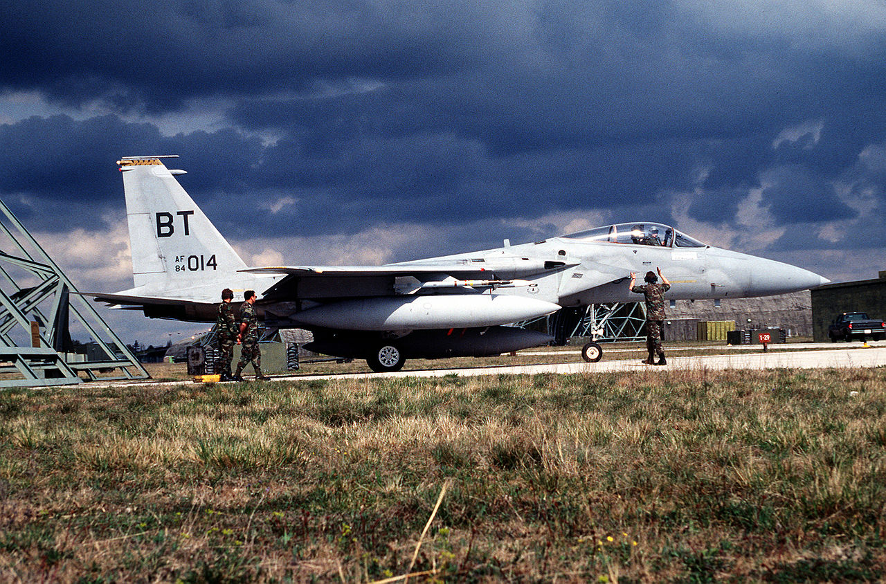 1280pxF15C_53FS_36FW_Aviano_1993.jpeg
