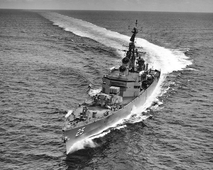 USS Jouett C…
Payout: 0.000 HBDUSS Bainbridge (CGN-25), USS Belknap (CG-26), USS Josephus Daniels
2019-08-16 19:52USS Bainbridge (CGN-25) ![USS Bainbridge CGN25.jpg