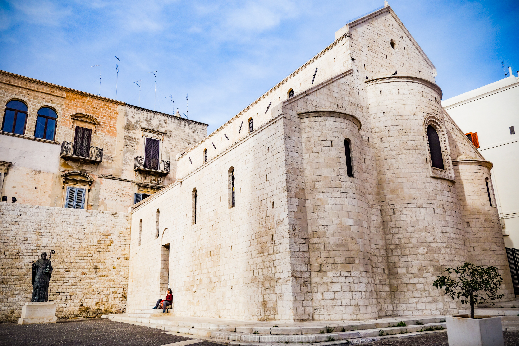 bari8.jpg