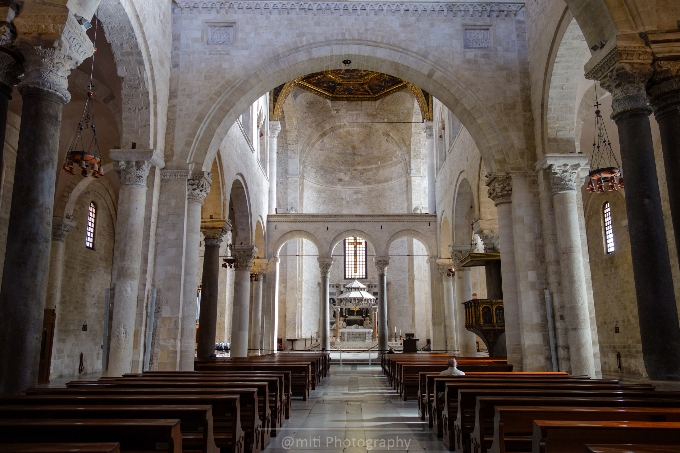 bari 33.jpg