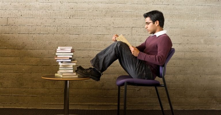 12764manbooksfeetup.800w.tn_768x401.jpg