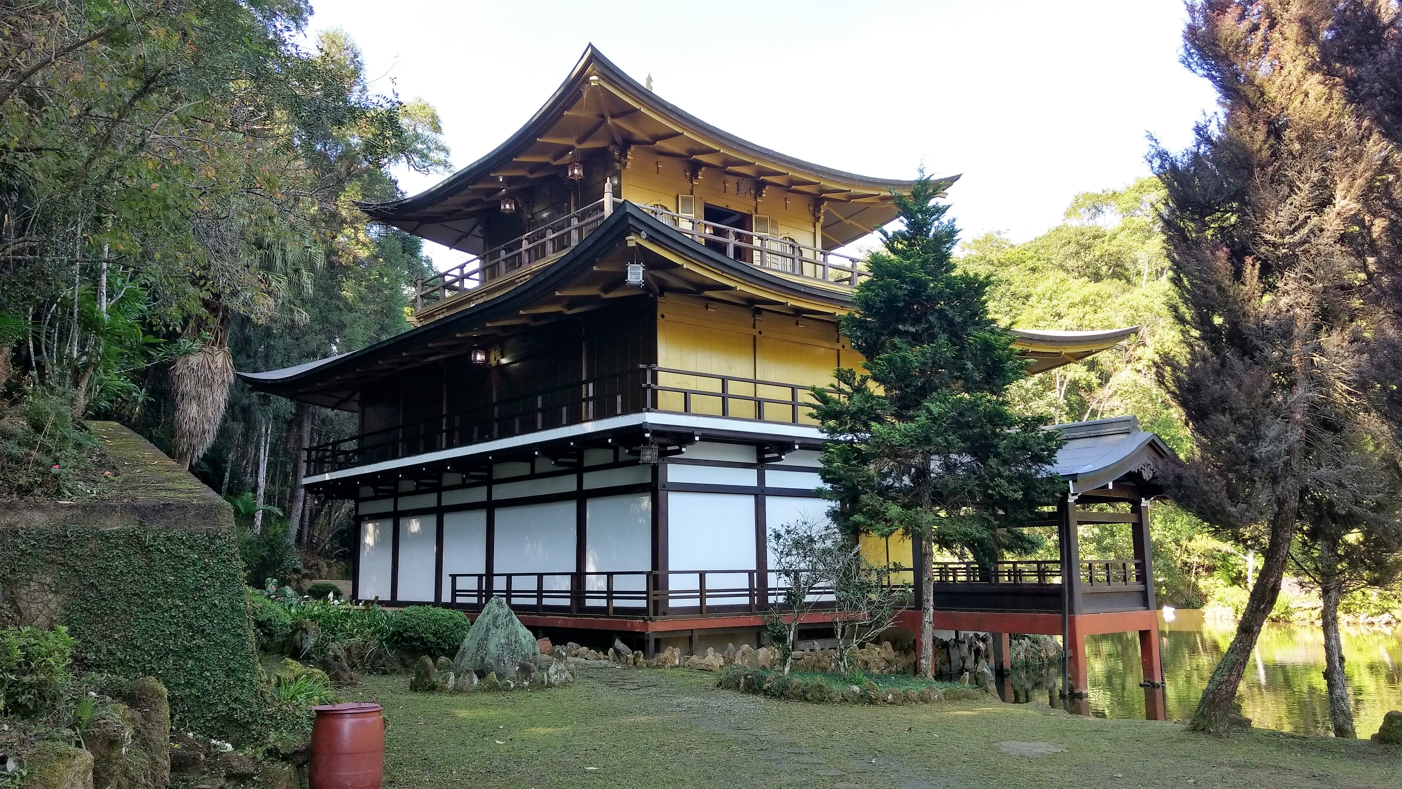 Kinkakuji_Brazil,_2017_19.jpg