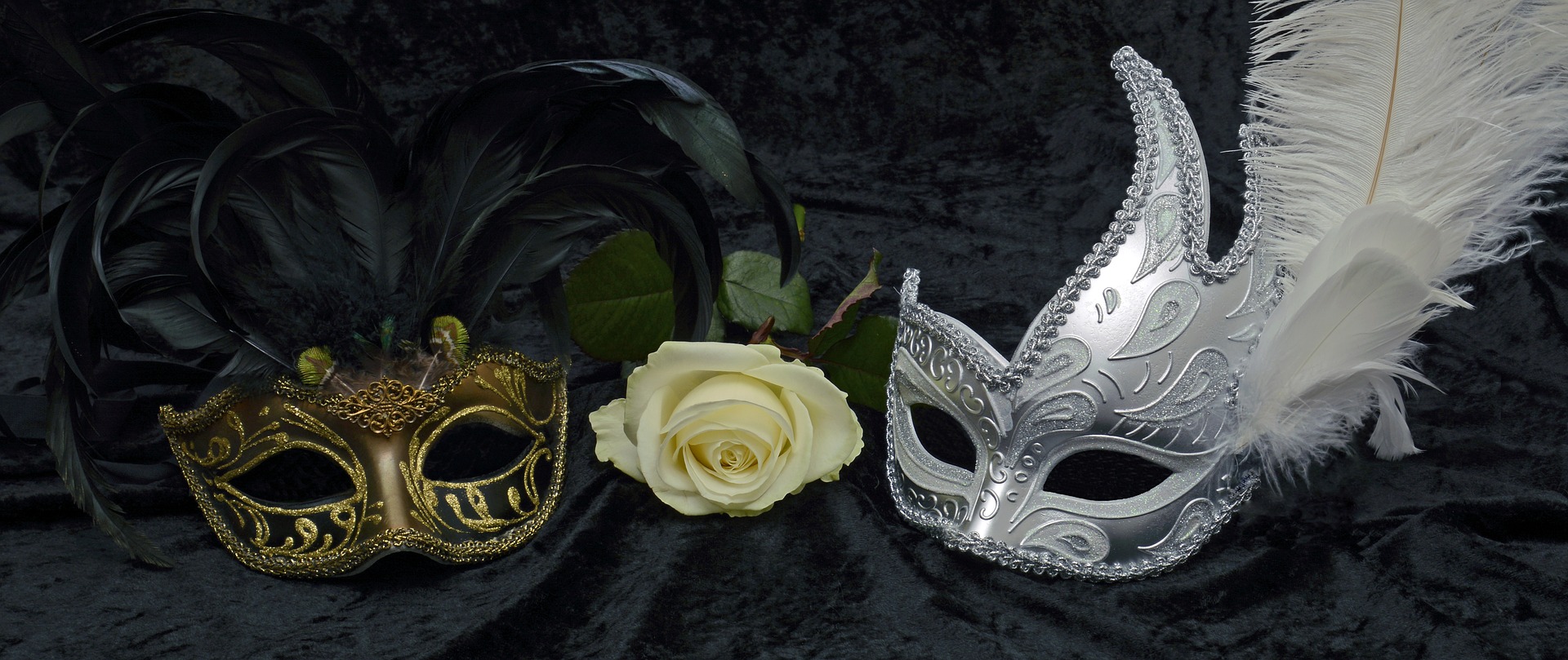 mask2014555_1920.jpg
