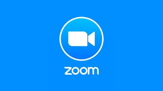 zoom4887.jpg