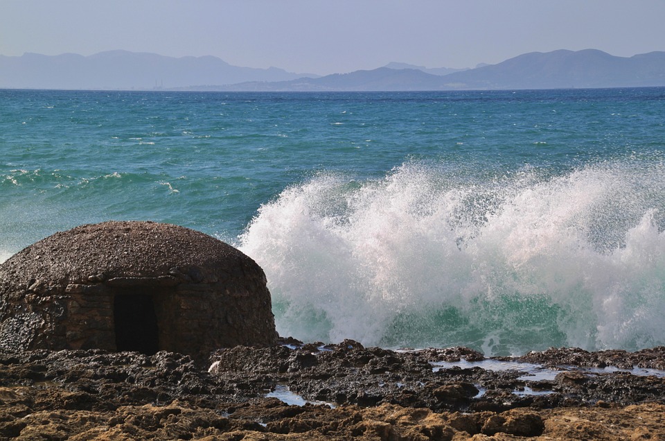 wave275774_960_720.jpg