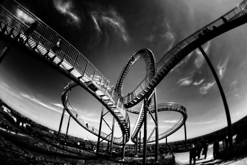 rollercoaster801833_960_720.jpg